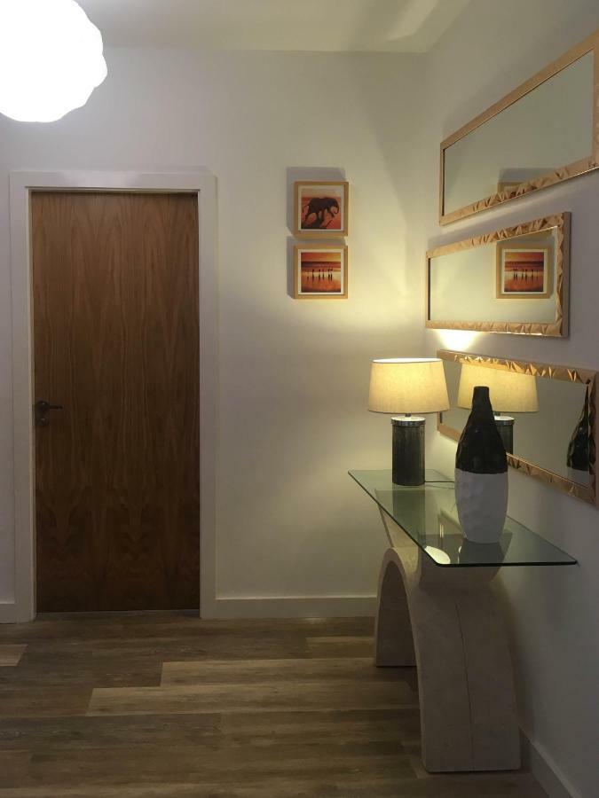 Luxury 1 Bed Apartment In City Centre With Parking Chester Dış mekan fotoğraf